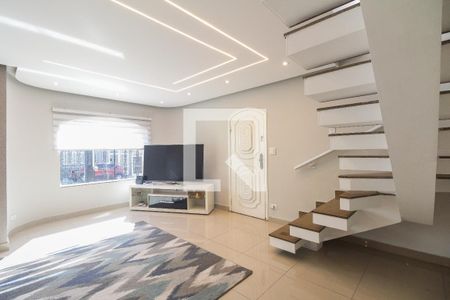 Sala de casa à venda com 4 quartos, 225m² em Vila Carrão, São Paulo