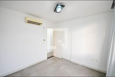 Quarto 1 de apartamento à venda com 3 quartos, 83m² em Maracanã, Rio de Janeiro