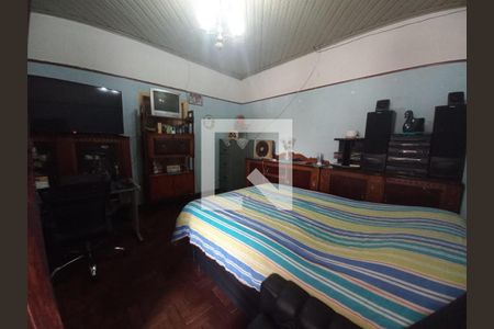 Foto 02 de casa à venda com 2 quartos, 130m² em Vila Lucia, São Paulo