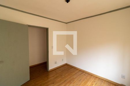 Quarto 1 de apartamento à venda com 2 quartos, 69m² em Medianeira, Porto Alegre