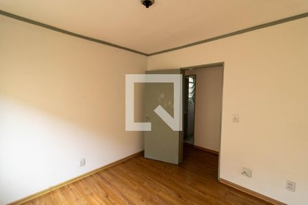 Quarto 1 de apartamento à venda com 2 quartos, 69m² em Medianeira, Porto Alegre