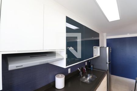 Cozinha de apartamento à venda com 2 quartos, 62m² em Vila Anastácio, São Paulo