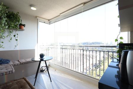 Varanda de apartamento à venda com 2 quartos, 62m² em Vila Anastácio, São Paulo