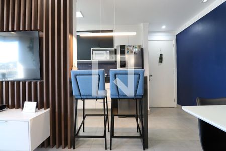 Cozinha de apartamento à venda com 2 quartos, 62m² em Vila Anastácio, São Paulo