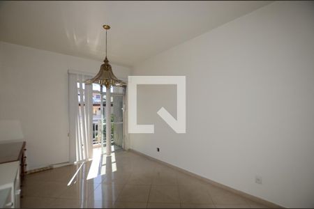 Sala de apartamento para alugar com 2 quartos, 116m² em Vila Valqueire, Rio de Janeiro