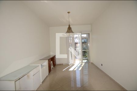 Sala de apartamento para alugar com 2 quartos, 116m² em Vila Valqueire, Rio de Janeiro