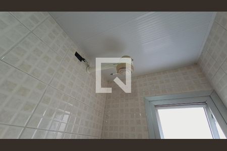 Apartamento para alugar com 218m², 4 quartos e 2 vagas Apartamento para alugar com 218m², 4 quartos e 2 vagasBanheiro 2