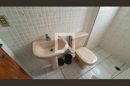 Apartamento para alugar com 218m², 4 quartos e 2 vagas Apartamento para alugar com 218m², 4 quartos e 2 vagasBanheiro 4