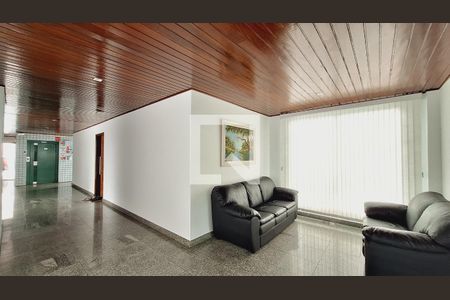 Apartamento para alugar com 218m², 4 quartos e 2 vagas Apartamento para alugar com 218m², 4 quartos e 2 vagasÁrea comum