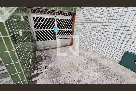 Apartamento para alugar com 218m², 4 quartos e 2 vagas Apartamento para alugar com 218m², 4 quartos e 2 vagasFachada