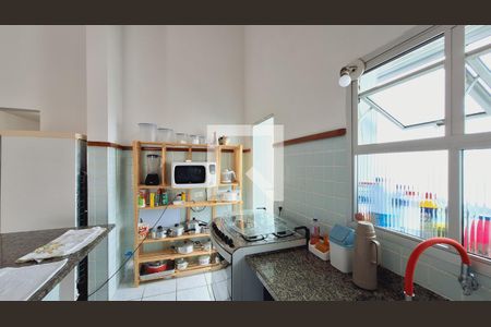 Apartamento para alugar com 218m², 4 quartos e 2 vagas Apartamento para alugar com 218m², 4 quartos e 2 vagasCozinha