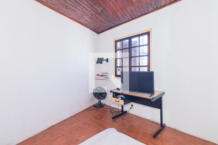 Quarto de casa à venda com 2 quartos, 130m² em Vila Nivi, São Paulo