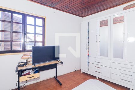 Quarto de casa à venda com 2 quartos, 130m² em Vila Nivi, São Paulo