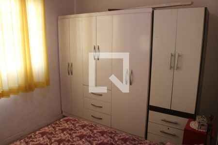 Quarto 2 de casa à venda com 3 quartos, 200m² em Vila Palmares, Santo André