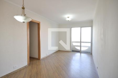 Sala de apartamento à venda com 3 quartos, 71m² em Vila Firmiano Pinto, São Paulo