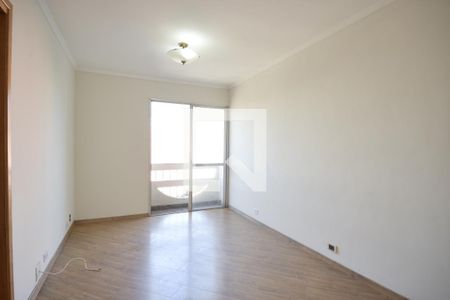 Sala de apartamento à venda com 3 quartos, 71m² em Vila Firmiano Pinto, São Paulo