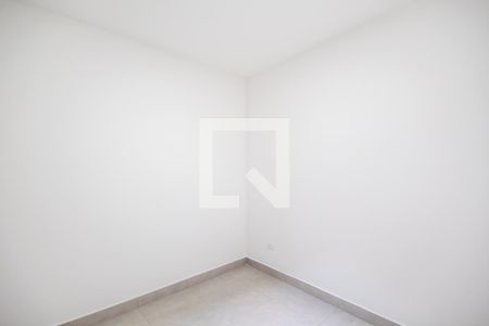 Quarto de casa para alugar com 1 quarto, 50m² em Km 18, Osasco