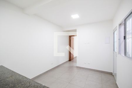 Sala de casa para alugar com 1 quarto, 50m² em Km 18, Osasco