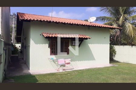 Casa à venda com 3 quartos, 120m² em Itaipu, Niterói