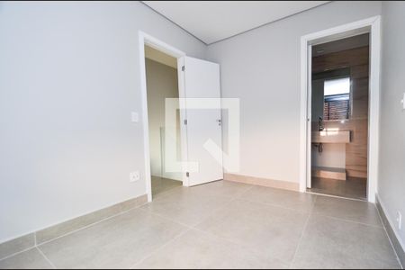 Suite1 de apartamento à venda com 2 quartos, 110m² em Serra, Belo Horizonte