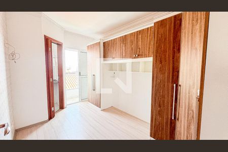 Suite de apartamento à venda com 2 quartos, 50m² em Jardim Santo Antônio, Santo André