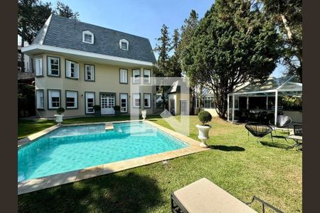 Casa à venda com 5 quartos, 800m² em Vila Progredior, São Paulo