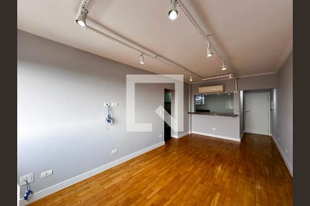 Sala de apartamento à venda com 2 quartos, 100m² em Santo Amaro, São Paulo