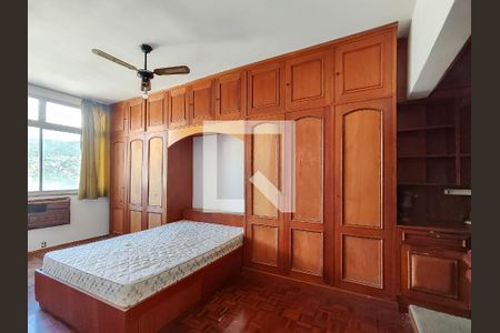 Suíte de apartamento para alugar com 3 quartos, 129m² em Grajaú, Rio de Janeiro