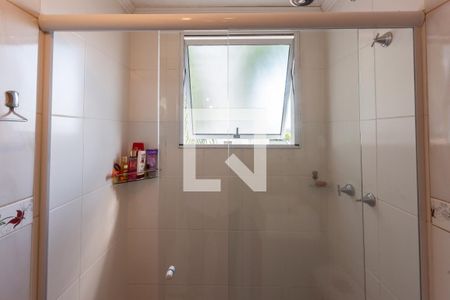 Banheiro de apartamento à venda com 2 quartos, 45m² em Jardim Dona Leopoldina, Porto Alegre