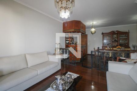 Sala de apartamento à venda com 4 quartos, 200m² em Vila Itapura, Campinas