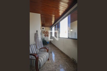 Varanda de apartamento à venda com 4 quartos, 200m² em Vila Itapura, Campinas