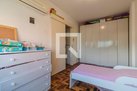 Quarto 1 de apartamento para alugar com 2 quartos, 61m² em Azenha, Porto Alegre