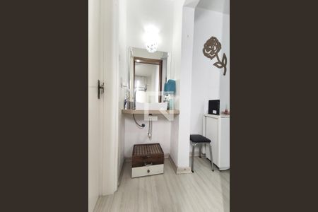 Banheiro de apartamento à venda com 1 quarto, 60m² em Vila Nova, Novo Hamburgo