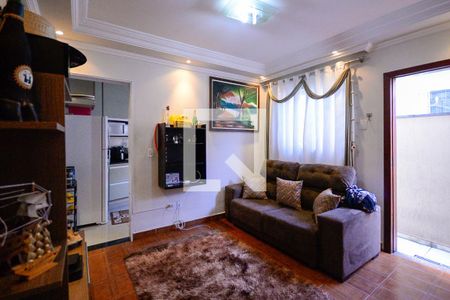 Sala de casa à venda com 2 quartos, 46m² em Jardim Clímax, São Paulo