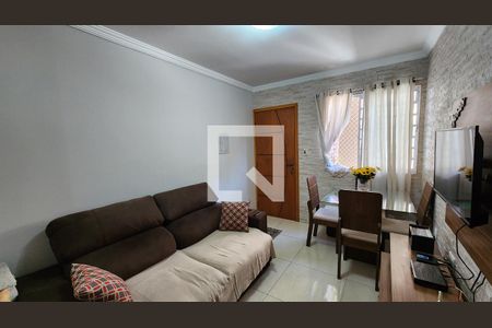 Sala de apartamento à venda com 2 quartos, 47m² em Morada das Vinhas, Jundiaí