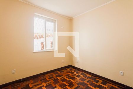 Quarto 2 de casa à venda com 2 quartos, 150m² em Passo da Areia, Porto Alegre