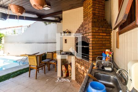 Casa de condomínio à venda com 435m², 4 quartos e 2 vagas Casa de condomínio à venda com 435m², 4 quartos e 2 vagasÁrea gourmet