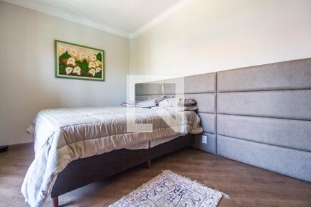 Casa de condomínio à venda com 435m², 4 quartos e 2 vagas Casa de condomínio à venda com 435m², 4 quartos e 2 vagasQuarto 3