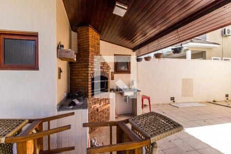 Casa de condomínio à venda com 435m², 4 quartos e 2 vagas Casa de condomínio à venda com 435m², 4 quartos e 2 vagasÁrea gourmet