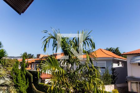 Casa de condomínio à venda com 435m², 4 quartos e 2 vagas Casa de condomínio à venda com 435m², 4 quartos e 2 vagasVista do Quarto 4