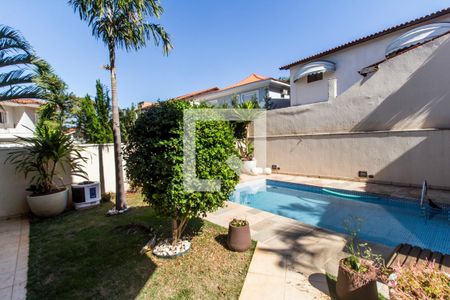 Vista da Sala de casa de condomínio à venda com 4 quartos, 435m² em Alphaville, Santana de Parnaíba