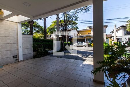 Casa de condomínio à venda com 435m², 4 quartos e 2 vagas Casa de condomínio à venda com 435m², 4 quartos e 2 vagasGaragem