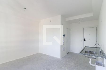 Sala/Quarto de kitnet/studio à venda com 1 quarto, 28m² em Brooklin Paulista, São Paulo