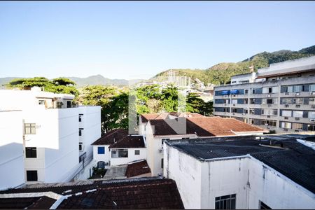 Vista da Sala de apartamento à venda com 2 quartos, 61m² em Grajaú, Rio de Janeiro