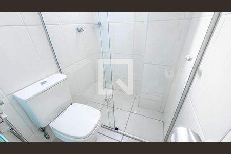 Banheiro de apartamento à venda com 1 quarto, 40m² em Colégio Batista, Belo Horizonte