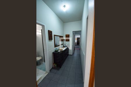 Corredor de casa para alugar com 4 quartos, 146m² em Piedade, Rio de Janeiro