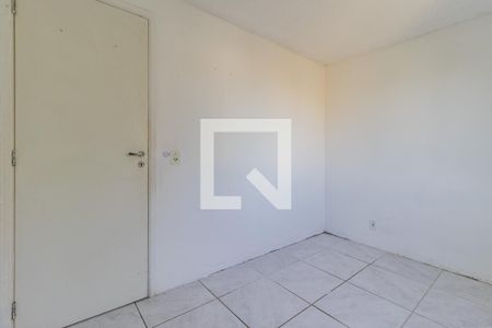 Dormitório 2 de apartamento para alugar com 2 quartos, 38m² em Jardim Dona Leopoldina, Porto Alegre