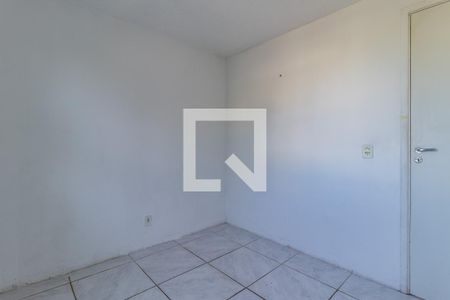 Dormitório 1 de apartamento para alugar com 2 quartos, 38m² em Jardim Dona Leopoldina, Porto Alegre