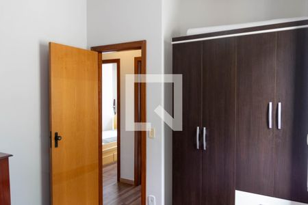 Suíte de apartamento para alugar com 3 quartos, 102m² em Estoril, Belo Horizonte