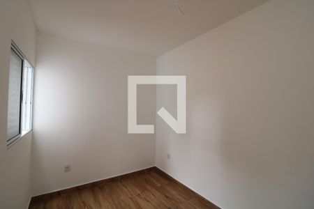 Quarto de apartamento para alugar com 2 quartos, 46m² em Vila Carrão, São Paulo